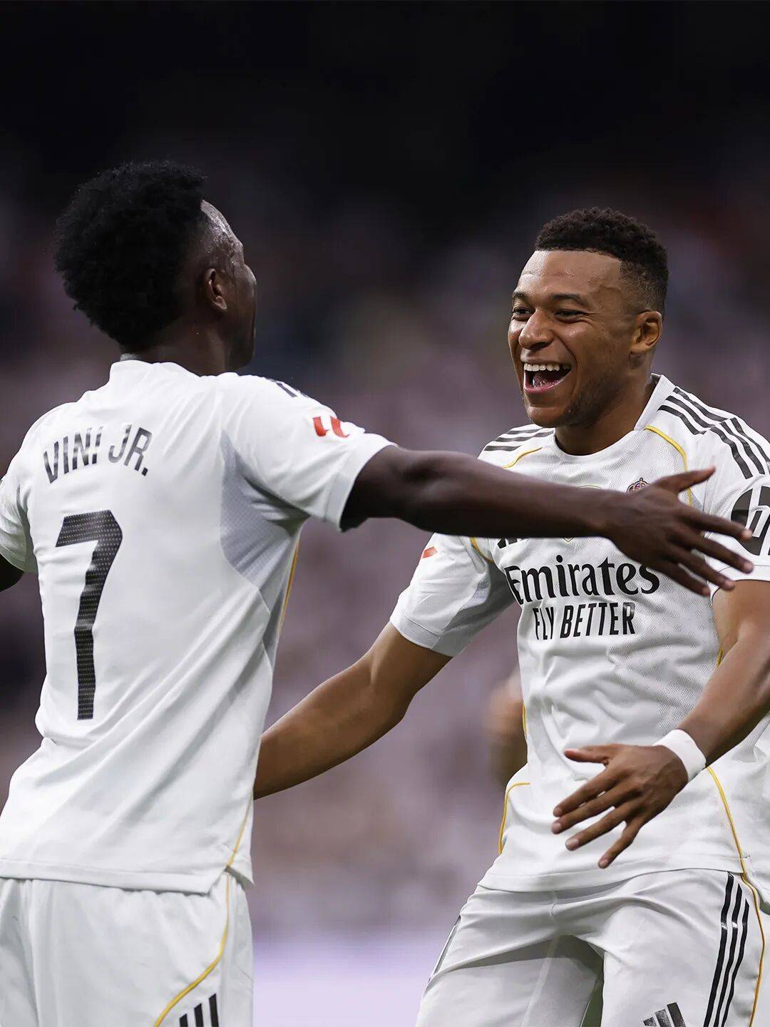 关于今夜西甲传出新动向，布莱顿强势反弹，管理层表态——媒体盛赞，临场指挥获称赞的信息乐鱼体育登入